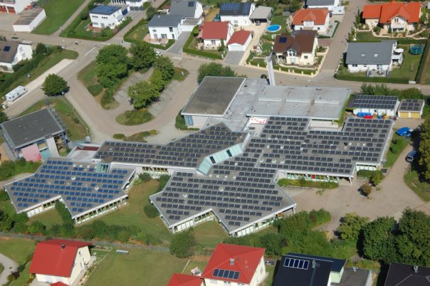 X:\�Allgemein\Fotos\Luftaufnahmen 2019 - 2019-09-12\Jagsttalschule Westhausen\DSC_0276.JPG