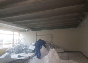 X:\�SG1TechnischerBereich\25 10 KBSZ GD\01_GeSa Haupthaus\G_Fotos\2019-08-16_Baufortschritt Schwarzbereich\photo_2019-08-15_22-23-53.jpg