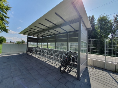 X:\SG4\Daten Integrierte Mobilit�t und Infrastruktur\Bilder Schiene\Trochtelfingen\Trochtelfingen Radabstellanlage.jpg